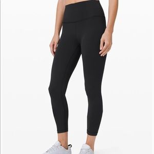 Lululemon wunder under 25”